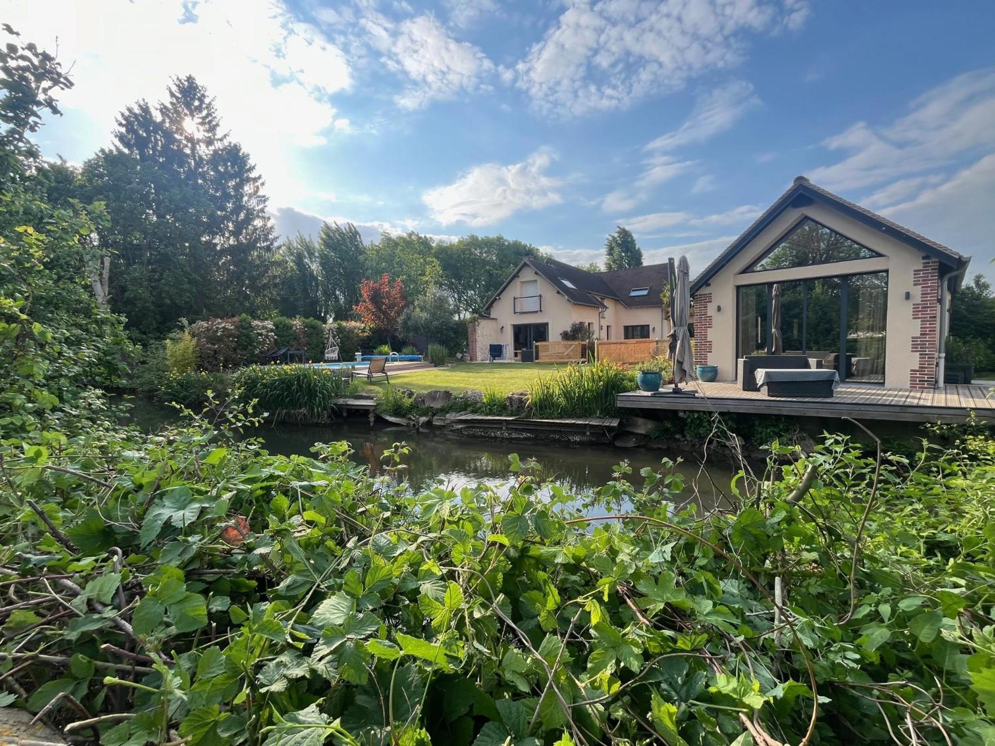 Апартаменты Cote Riviere Ezy-sur-Eure Экстерьер фото